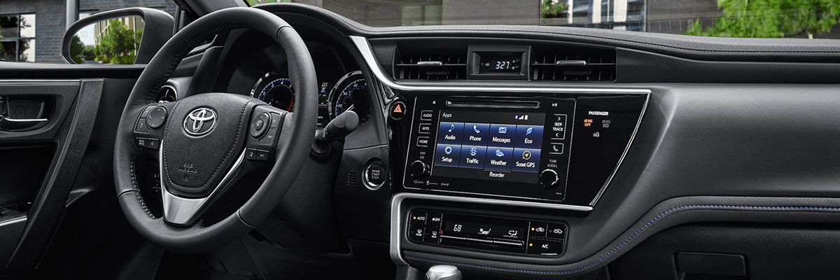 2018 Toyota Corolla Features: Interior & Technology